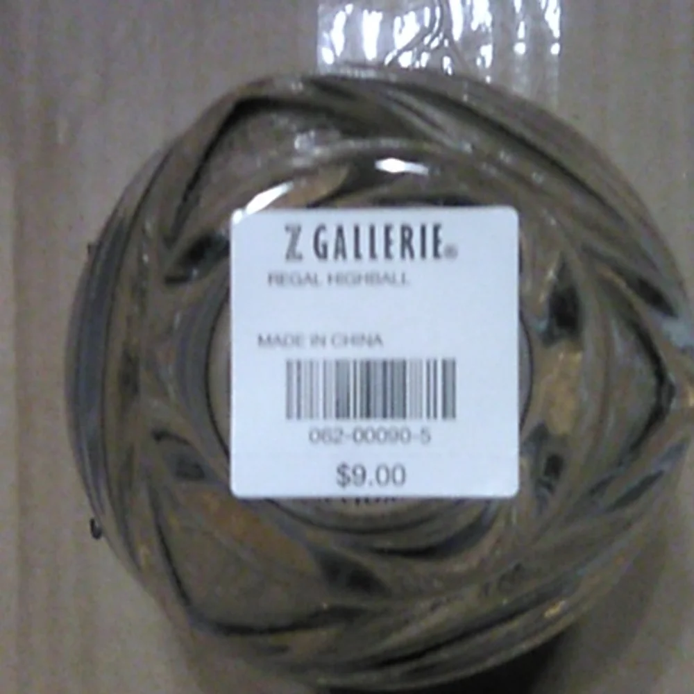 NIB set of 4 glasses what gold rim